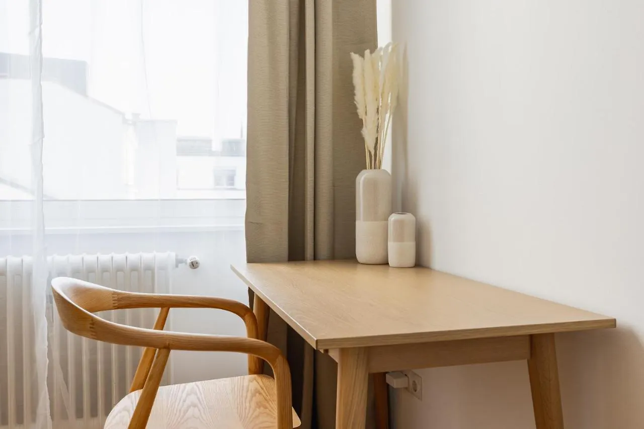Bright Stylish Apartment With A Balcony In A Top Location Vienna