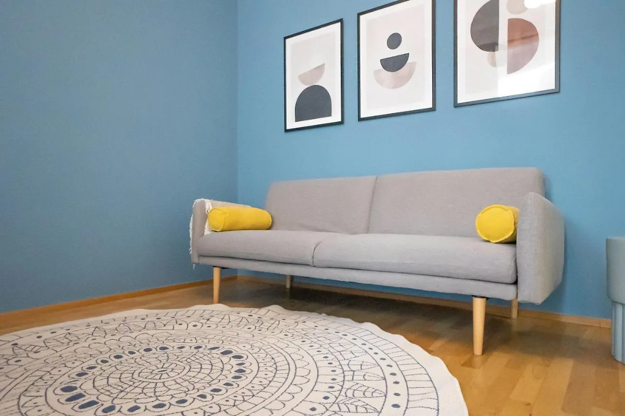 Bright Stylish Apartment With A Balcony In A Top Location Vienna