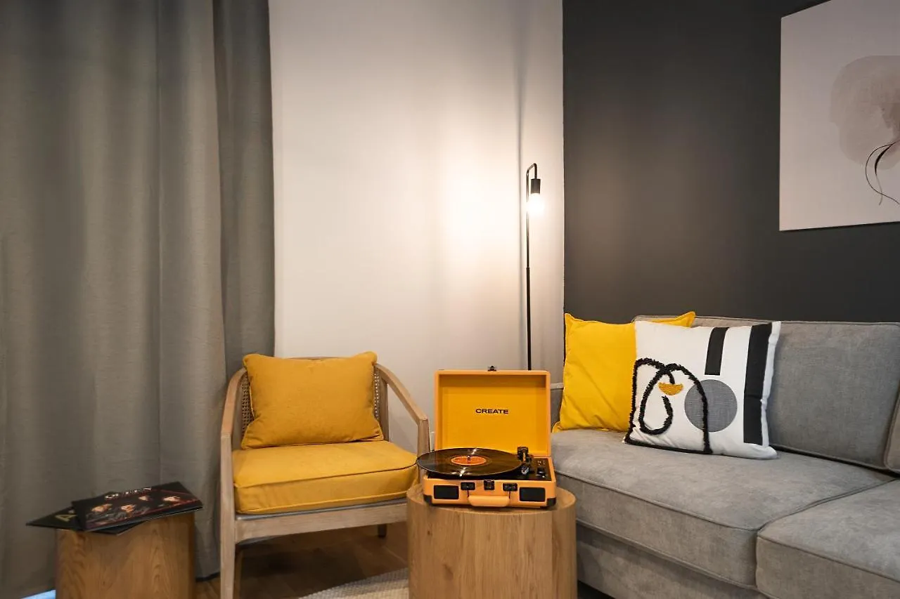 Bright Stylish Apartment With A Balcony In A Top Location Vienna Austria